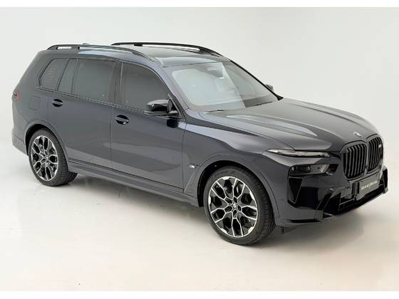 BMW X7 4.4 V8 GASOLINA M60i STEPTRONIC BMW X7 4.4 V8 GASOLINA M60i STEPTRONIC